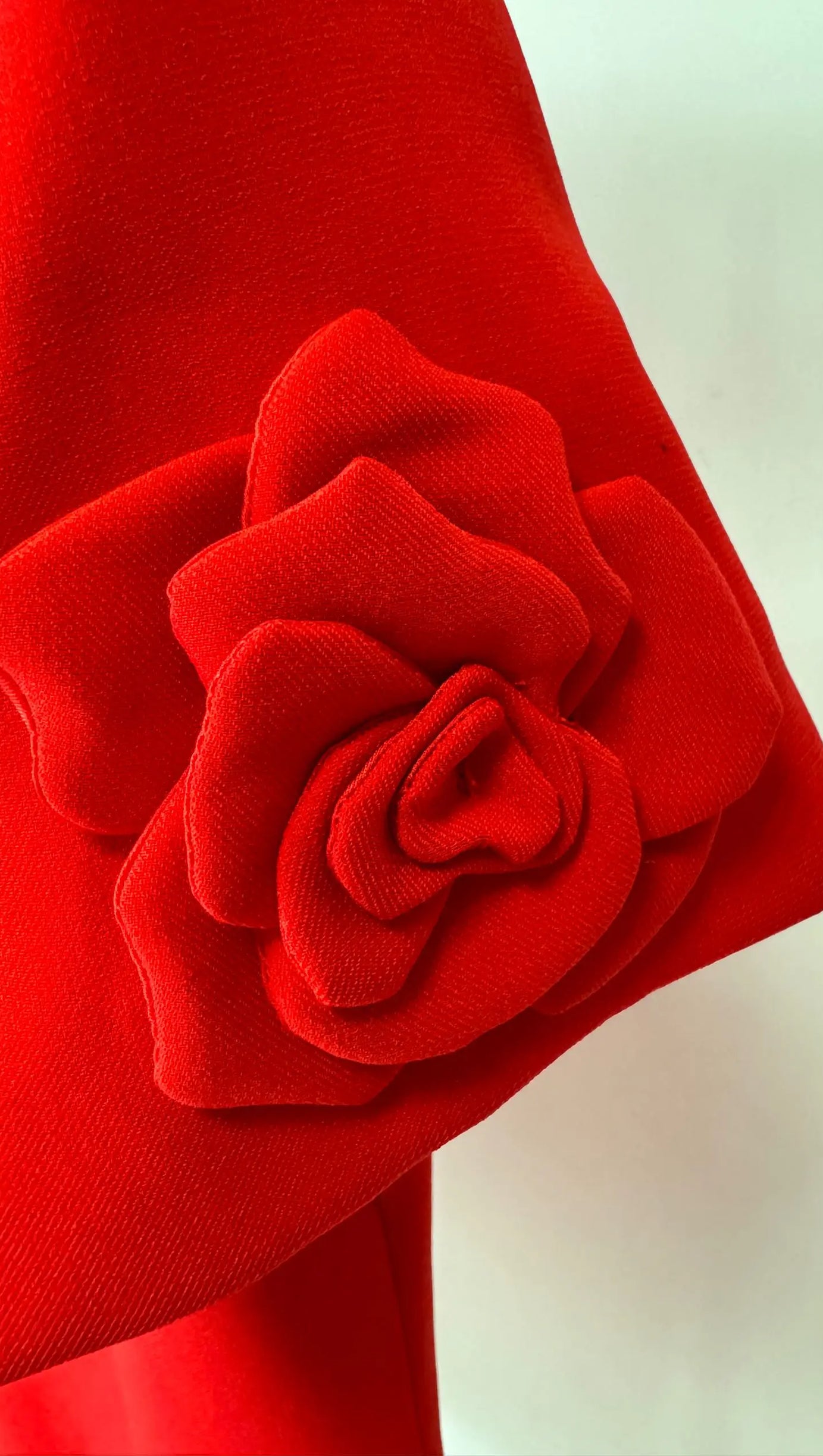 SELENA EMBROIDERED CREPE COUTURE MINI DRESS IN RED