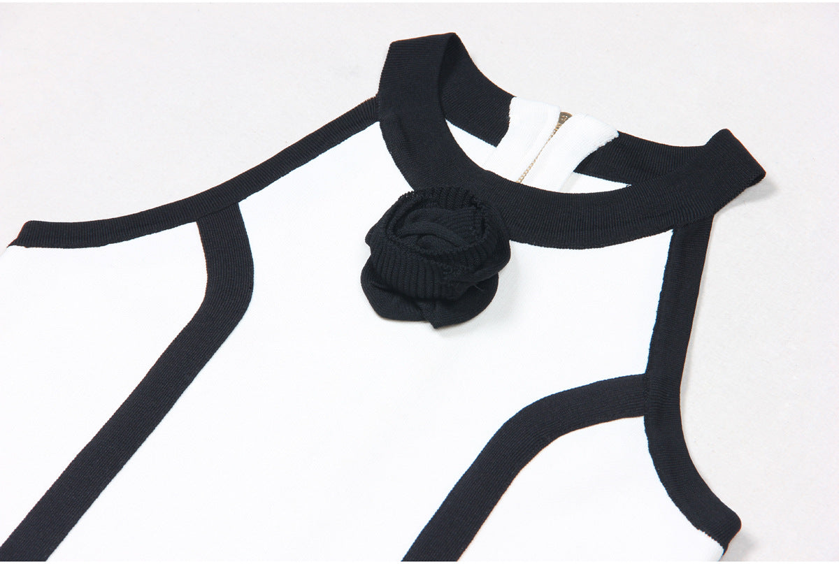 FLOWER KNITTED MINI DRESS IN WHITE