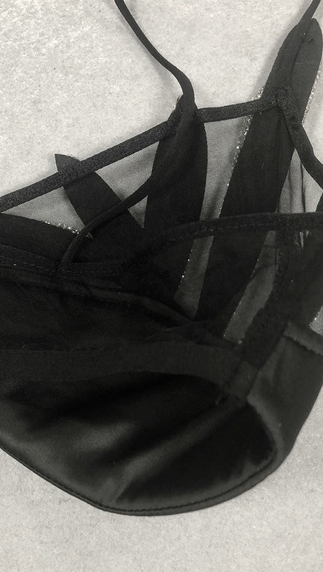 Vieby – Schwarzes Bralette mit Blattkristall