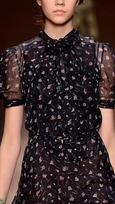 BLACK FLORAL PRINT DRESS WITH HIGH NECK AND BELT