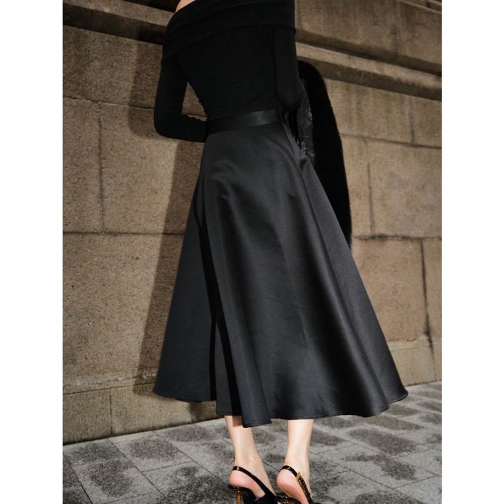 AIIZIE BLACK HIGH WAIST VINTAGE SKIRT - product image