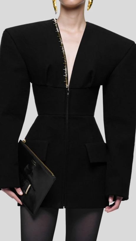 HOURGLASS MEASURING TAPE JACKET