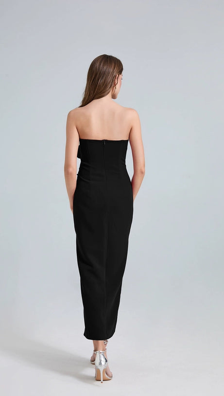 Michelle – Trägerloses Midikleid mit 3D-Blumen in Schwarz