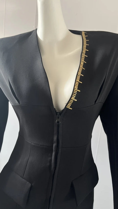 HOURGLASS MEASURING TAPE JACKET
