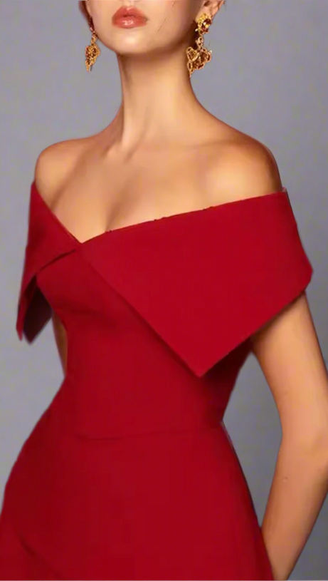 Harper Off-Shoulder-Set in Rot