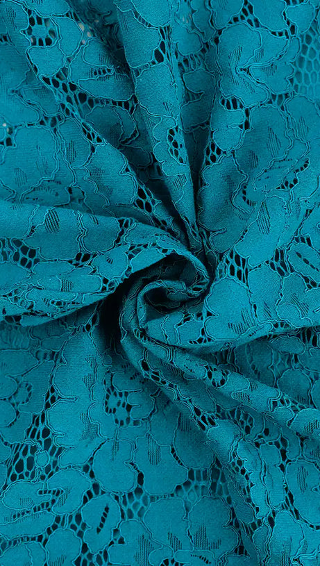 ABITO LUNGO IN PIZZO OTTANIO CON CINTURA E COLLETTO