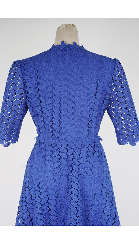 ELEGANT BLUE LACE MIDI DRESS WITH BUTTON FRONT