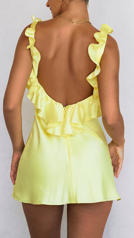 GELBES MINIKLEID AUS SATIN MIT RÜSCHEN UND BUTTERCUP-MUSTER