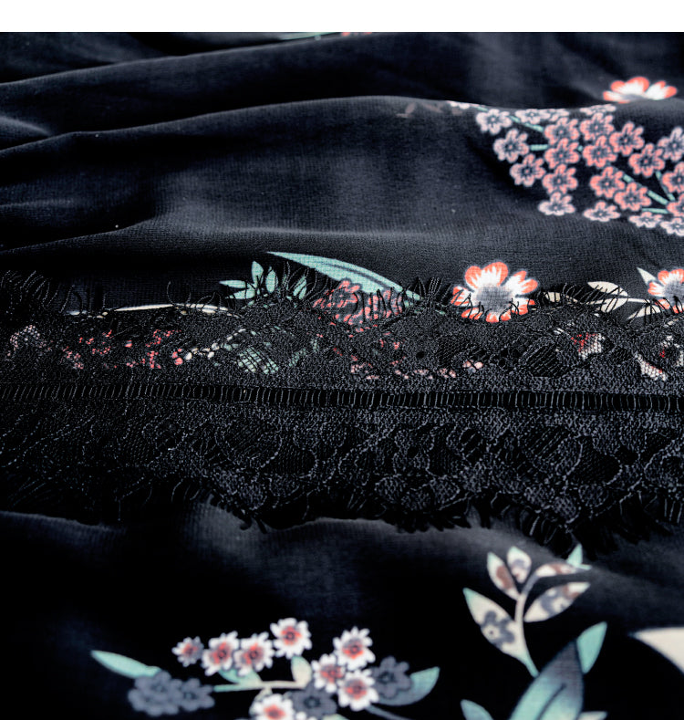 BLACK LACE FLORAL MAXI DRESS