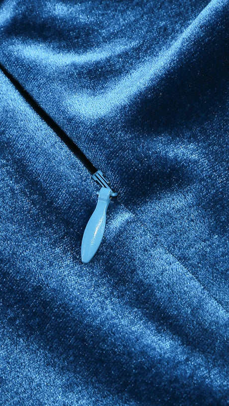 Gianni – Maxikleid aus Samt mit One-Shoulder-Ausschnitt und Cut-outs