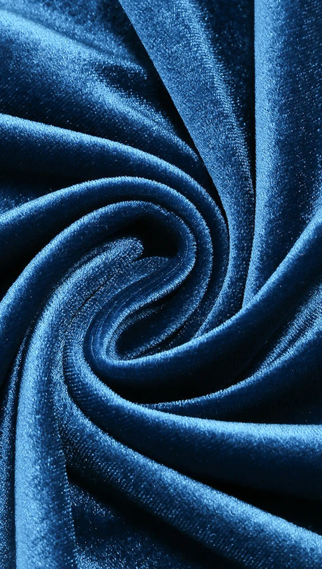 Gianni – Maxikleid aus Samt mit One-Shoulder-Ausschnitt und Cut-outs