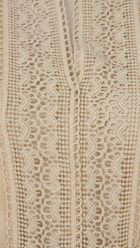 Aprikosenspitze - Besetztes, gestuftes Herbstkleid