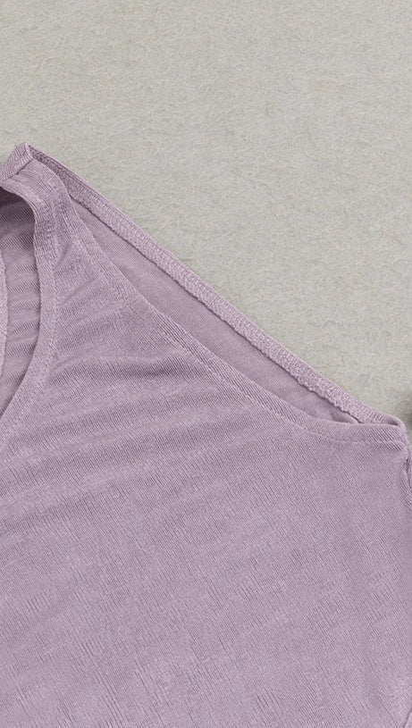 ABITO MONOSPALLA CON MANICHE A BRACCIO