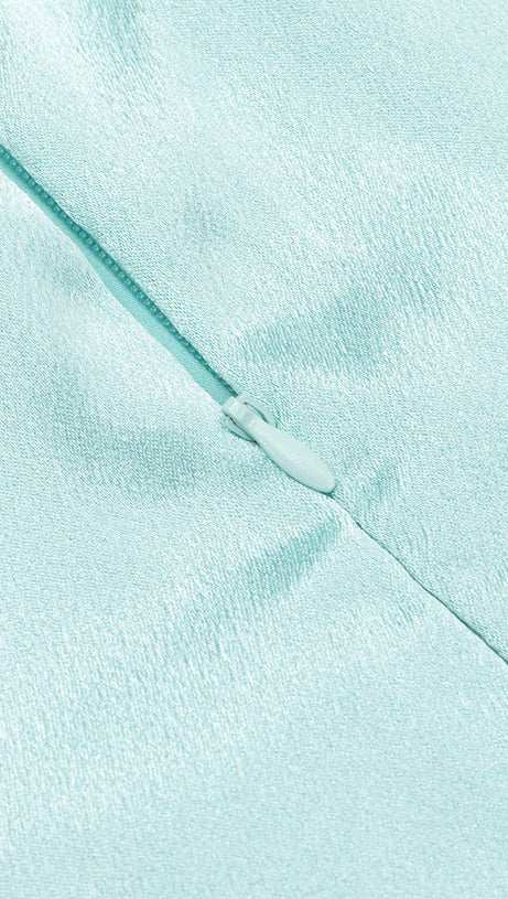 GREEN STRAPLESS BACKLESS SIDE SPLIT PLEATED MIDI DRESS