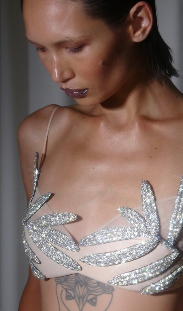 AIIZIE VIEBY LEAF CRYSTAL BRALETTE IN APRICOT - product image