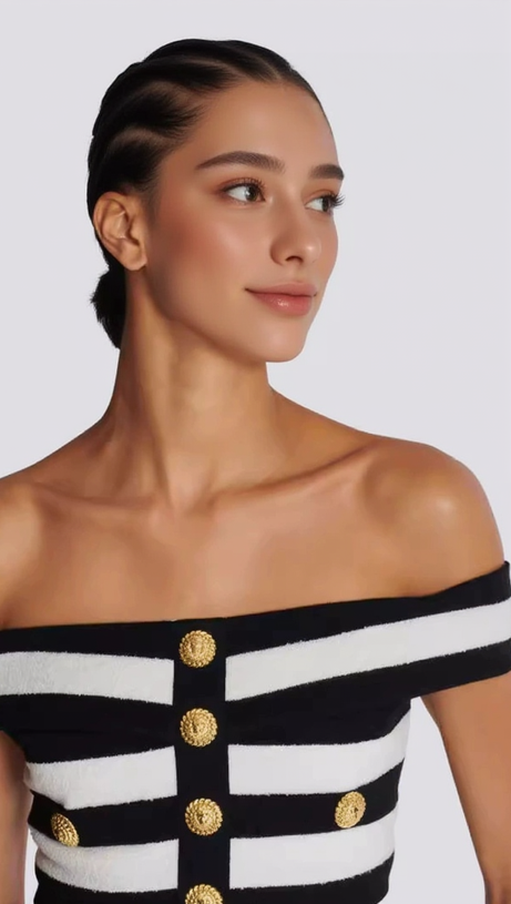 TWO-TONE EMBELLISHED KNITTED CROPPED TOP SKIRT SET