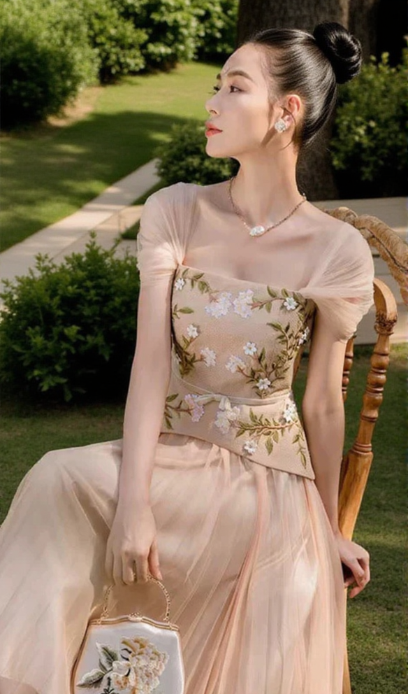 square collar Embroidered flower midi dress in apricot