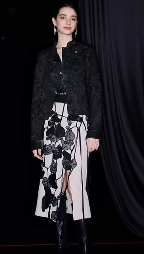 HOLLOW OUT EMBROIDERY SKIRT