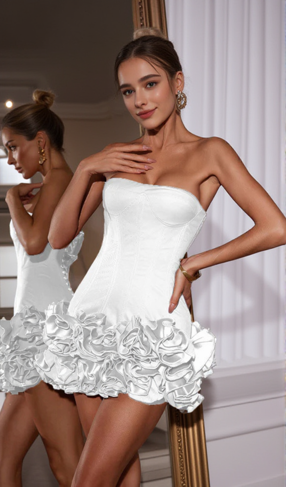AIIZIE CLEGG WHITE CORSET FLOWER TWO-PIECE SET - product image