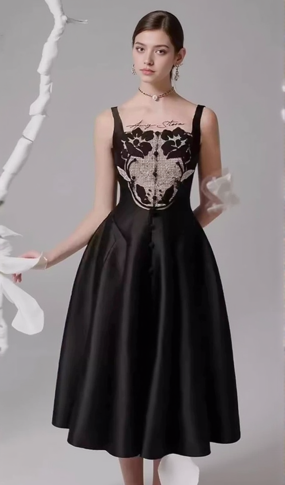 AIIZIE VANESSA EMBROIDERY PATCHWORK MIDI DRESS IN BLACK - product image
