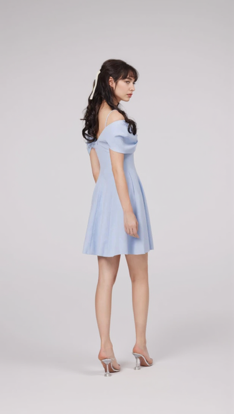 MINI ABITO CON MANICHE A FARFALLA BLU