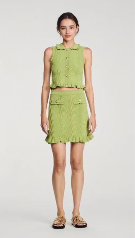 LINA SLEEVELESS TEXTURED KNIT TOP IN OLIVE GREEN