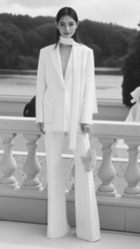 DEBORAH WHITE SCARF-DETAILED WOOL CREPE BLAZER SET