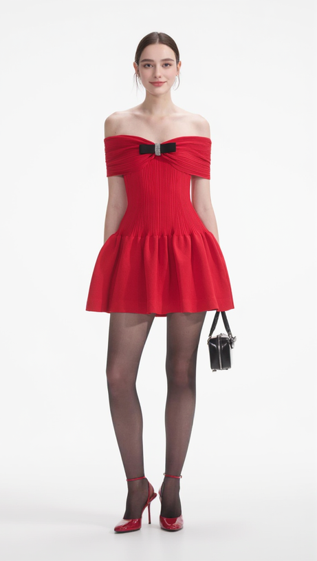RED OFF-SHOUDER KNIT BOW MINI DRESS