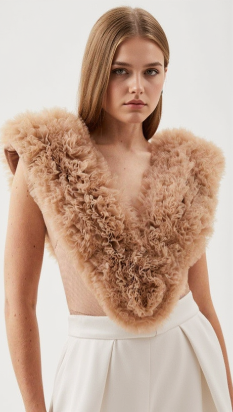 MIRANDA BANDAGE FIGURE FORM KNIT FLOWER DETAIL BODYSUIT