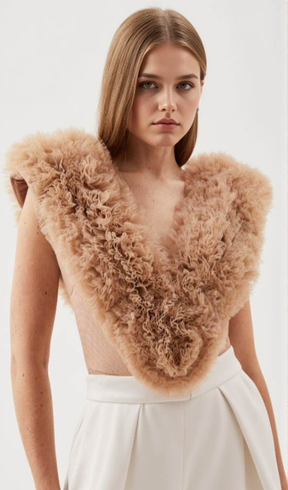 MIRANDA BANDAGE FIGURE FORM KNIT FLOWER DETAIL BODYSUIT