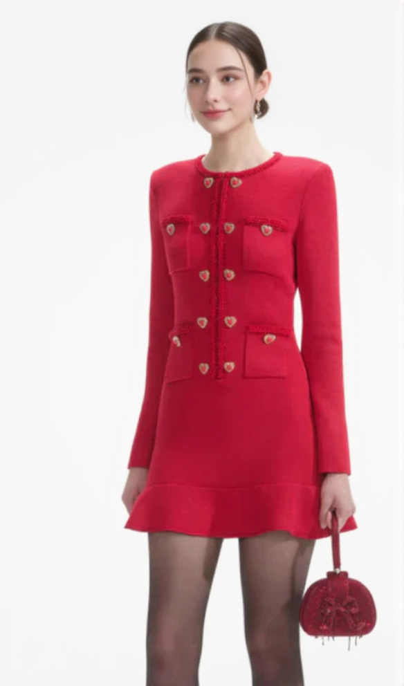 BETTY MINIKLEID AUS STRICK MIT AUFGESETZTEN TASCHEN UND RUNDHALS IN ROT