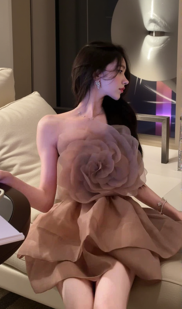 ALISA FLOWER TULLE STRAPLESS MINI DRESS IN BROWN