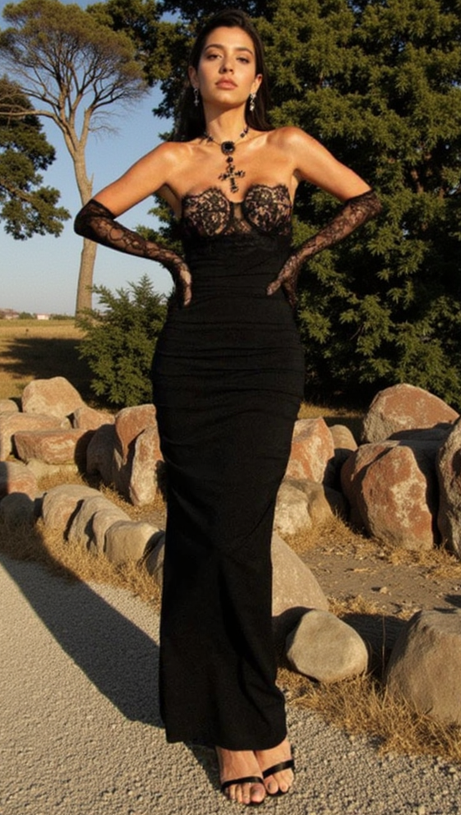 GWENDOLYN STRETCH JERSEY STRAPLESS MAXI DRESS IN BLACK