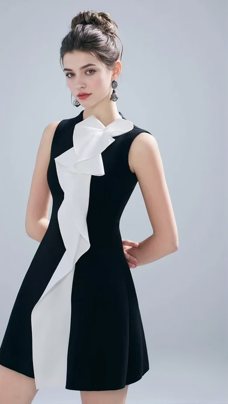 CONTRAST COLOR PATCHWORK RUFFLE MINI DRESS