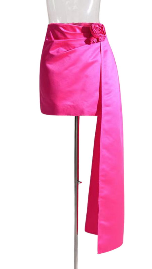 AIIZIE ANCHORET FLOWER MINI SKIRT IN PINK - product image