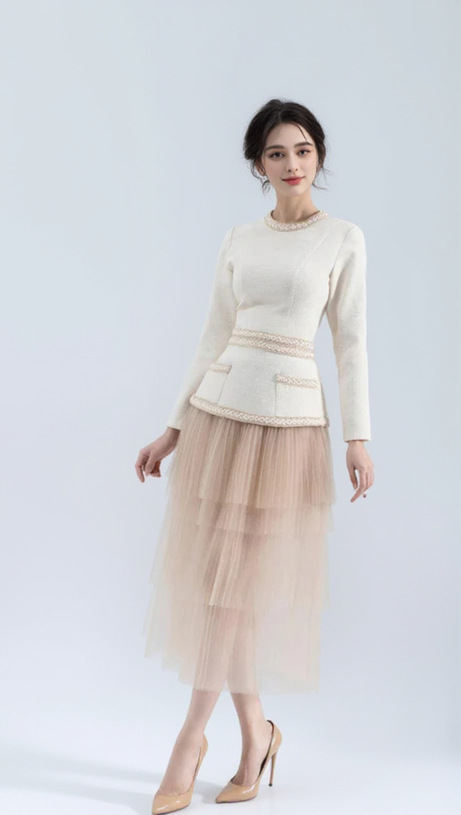 KAITY LAYERED SKIRT SET IN BEIGE