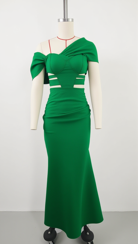 CHESNA GREEN HEART BANDAGE MAXI DRESS