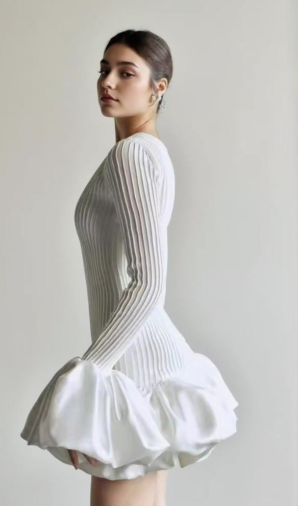 SETLLA WHITE FLUTE SLEEVED TAFFETA MINI DRESS