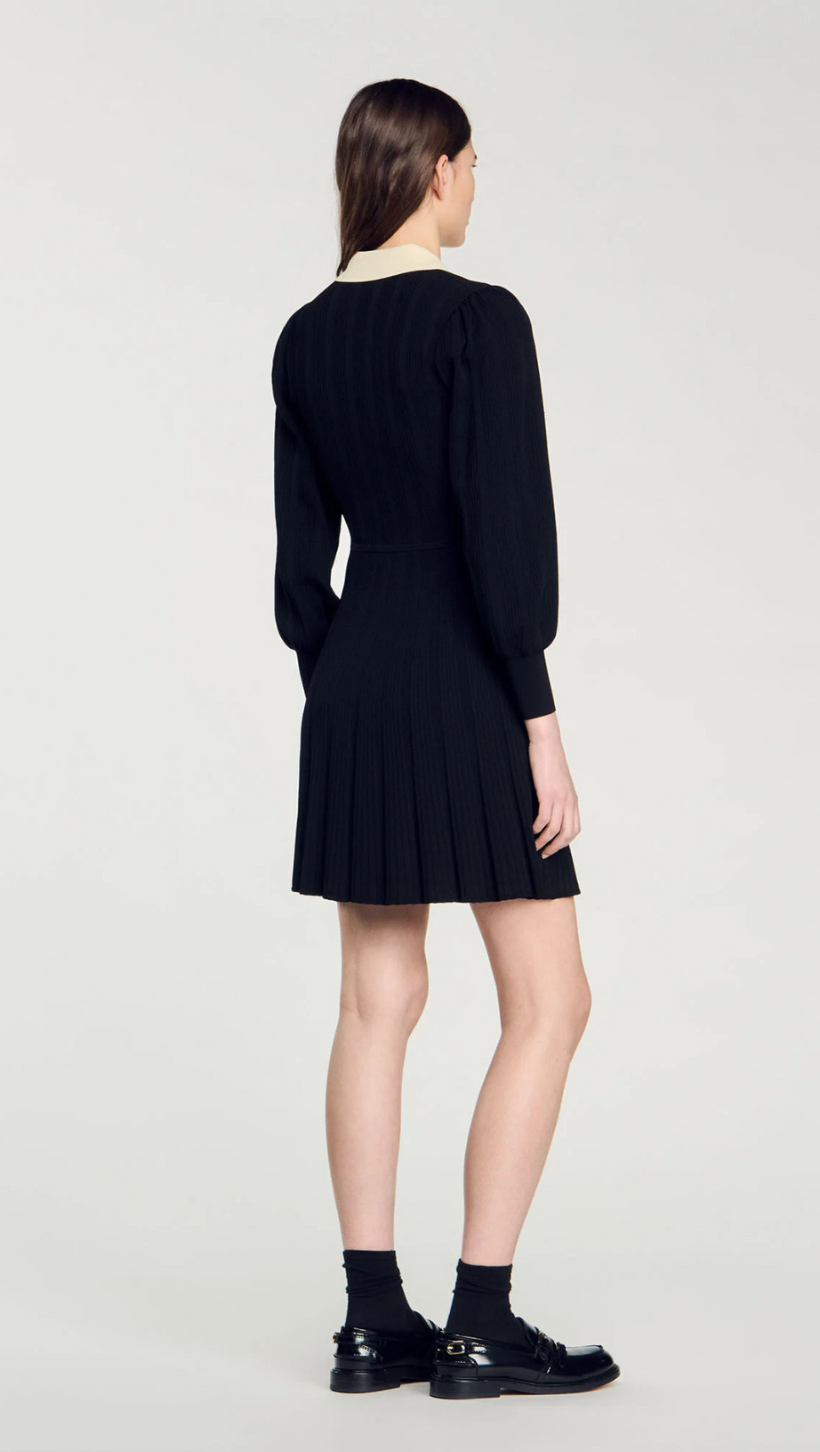 PLEATED KNIT DRESS