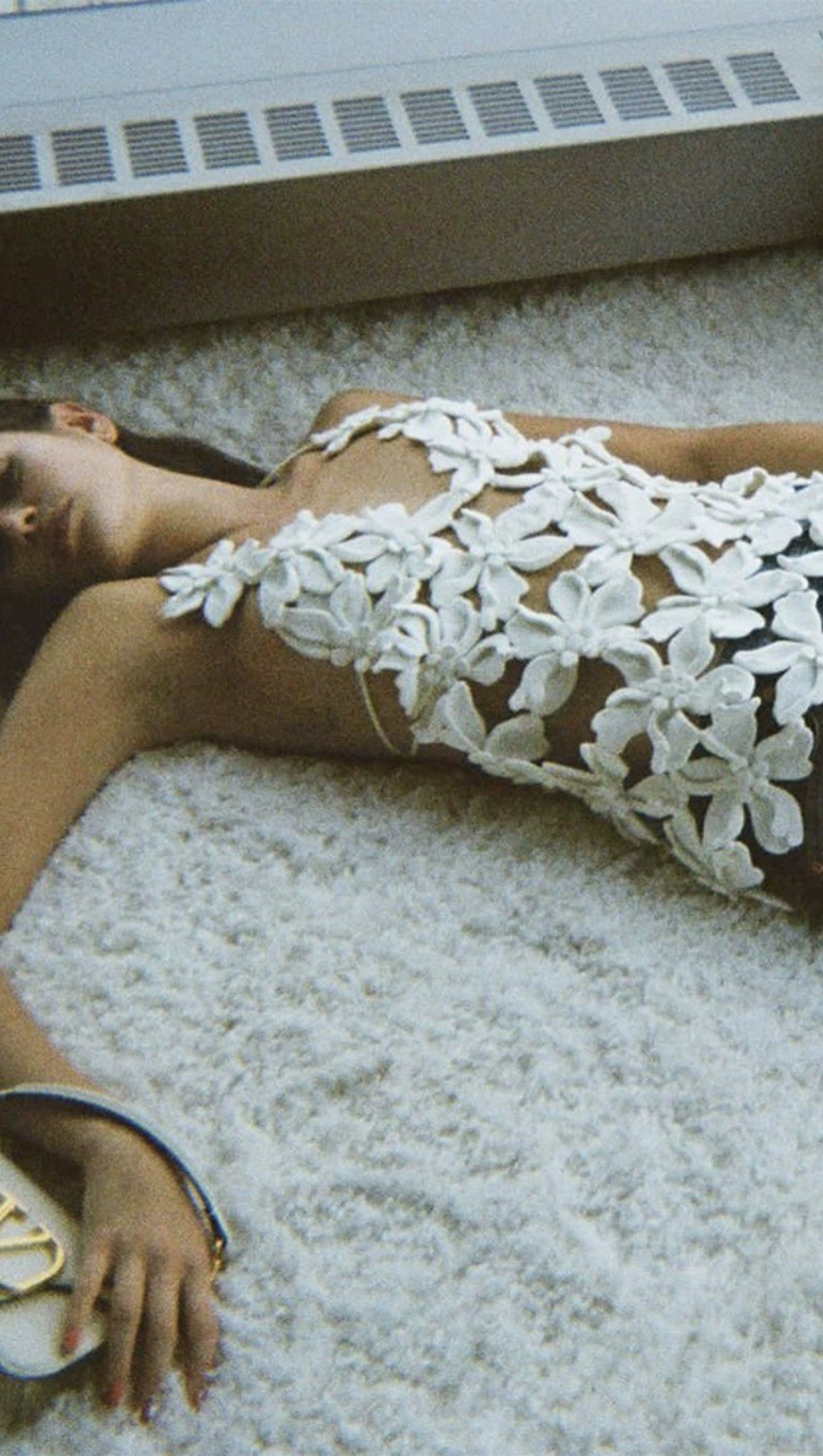 GRISELDA CUTOUT APPLIQUÉD COTTON TOP IN WHITE