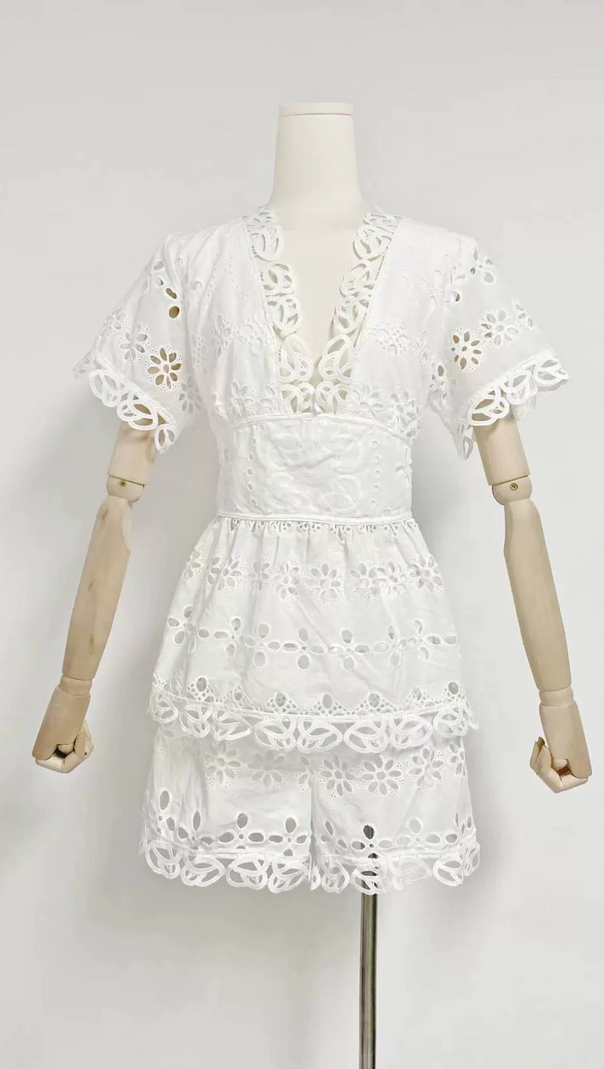 AIIZIE MAGGIE WHITE LAYERED CUT OUT LACE TOP SHORTS SUIT - product image