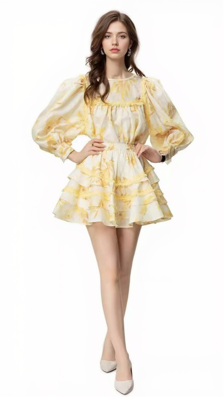 MABEL LAYER TRIM PRINT LANTERN SLEEVE MINI DRESS IN YELLOW