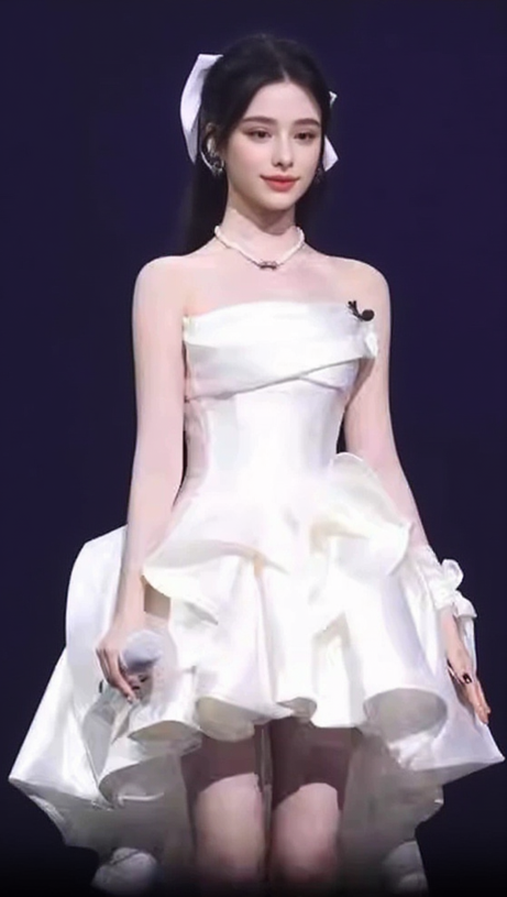 BESTE WHITE STRAPLESS A-LINE MINI DRESS