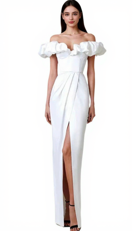 GLADYS WEISSES OFF-SHOULDER-MAXIKLEID MIT KRISTALLSPLIT