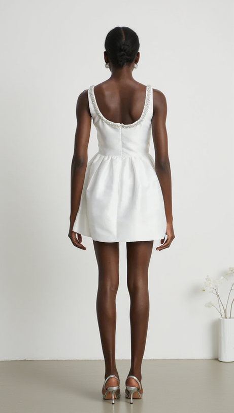 DOROTHY WEISSES TAFT-MINIKLEID MIT DIAMANTEN