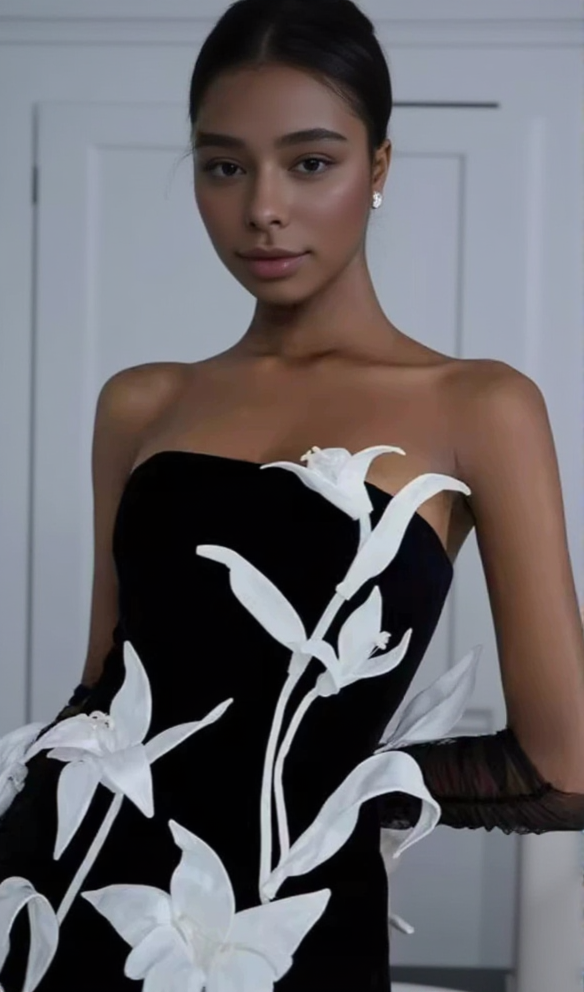 AIIZIE TULIP FLOWER A-LINE STRAIGHT ACROSS NECK VELVET MINI DRESS - product image