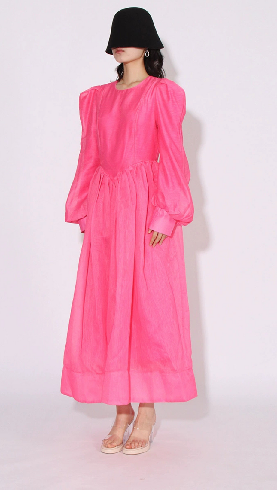 DELIA PINK LANTERN SLEEVE ROUND NECK MIDI DRESS