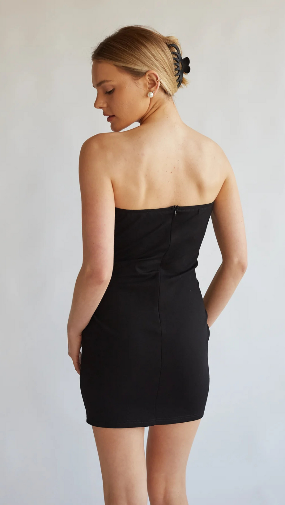 STRAPLESS BOW BODYCON MINI DRESS