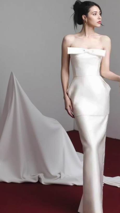 ALISA TUBE MIDI DRESS WITH BOW IN WHITE