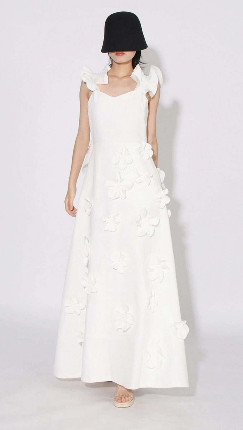 FLOWER RUFFLE TRIM STRAP MIDI DRESS IN WHITE